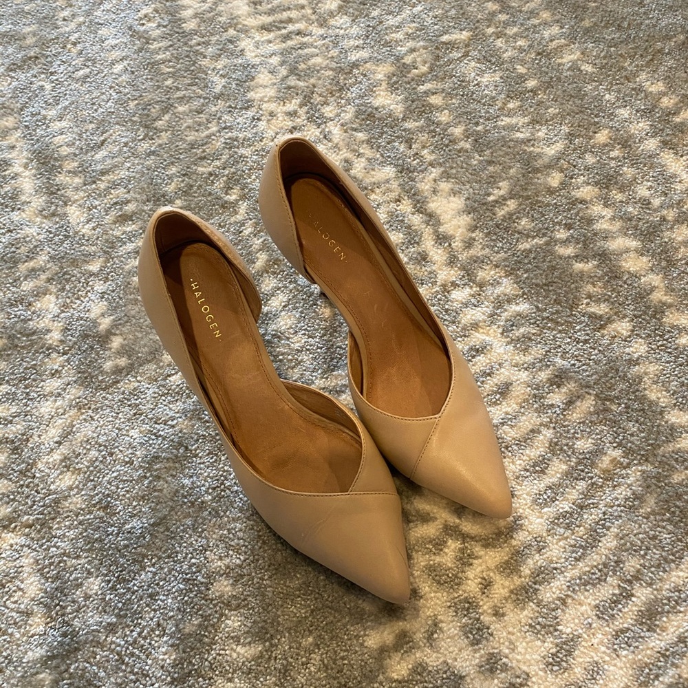 Nude heels by halogen